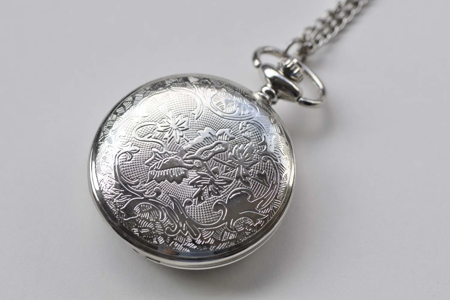 1 PC Platinum Filigree Pocket Watch Necklace Size 47mm A8791