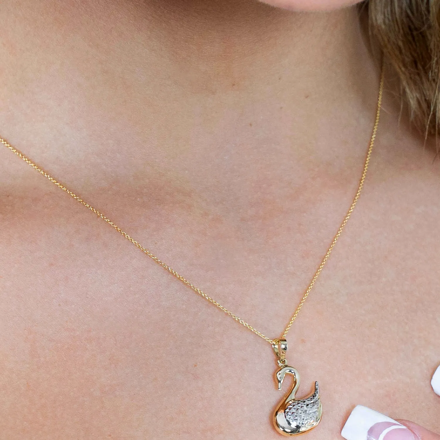 High Polish 14k Yellow Gold 3D Swan Animal Pendant Necklace (Reversible)