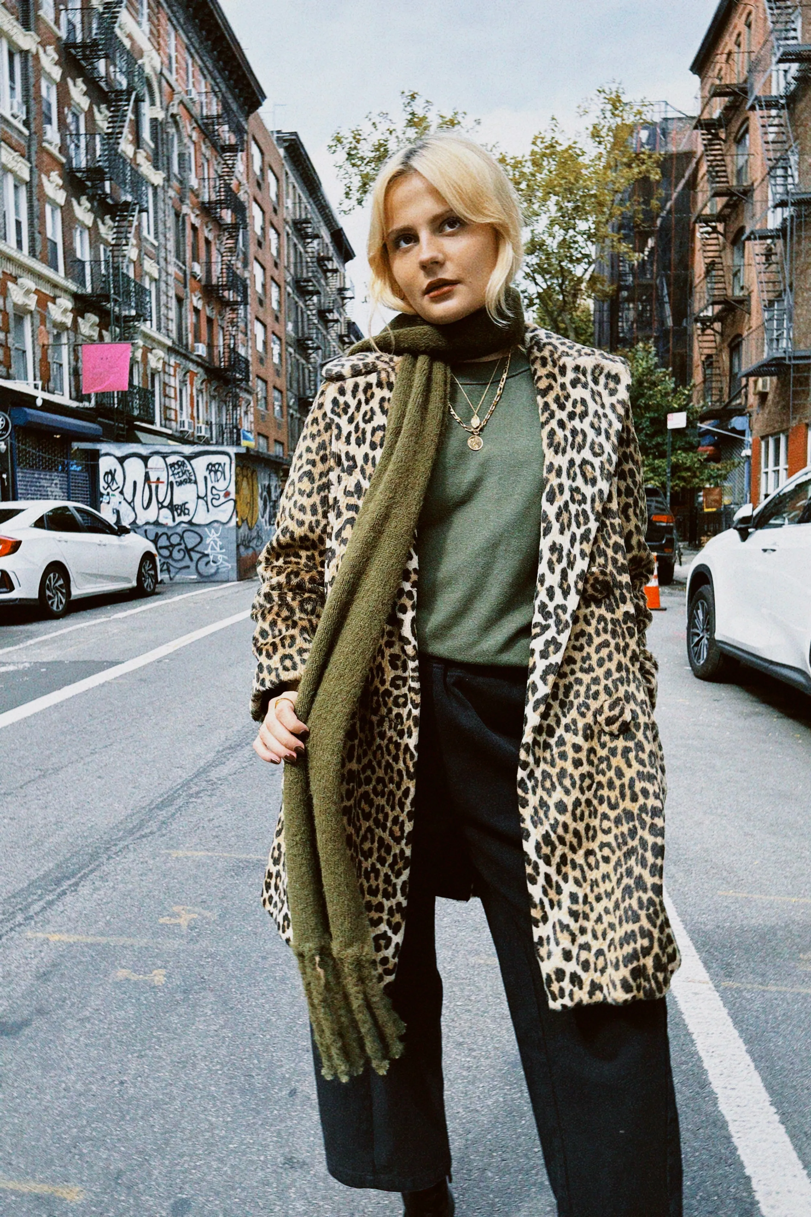 MICHAELA GREG OLIVE FRINGE SCARF