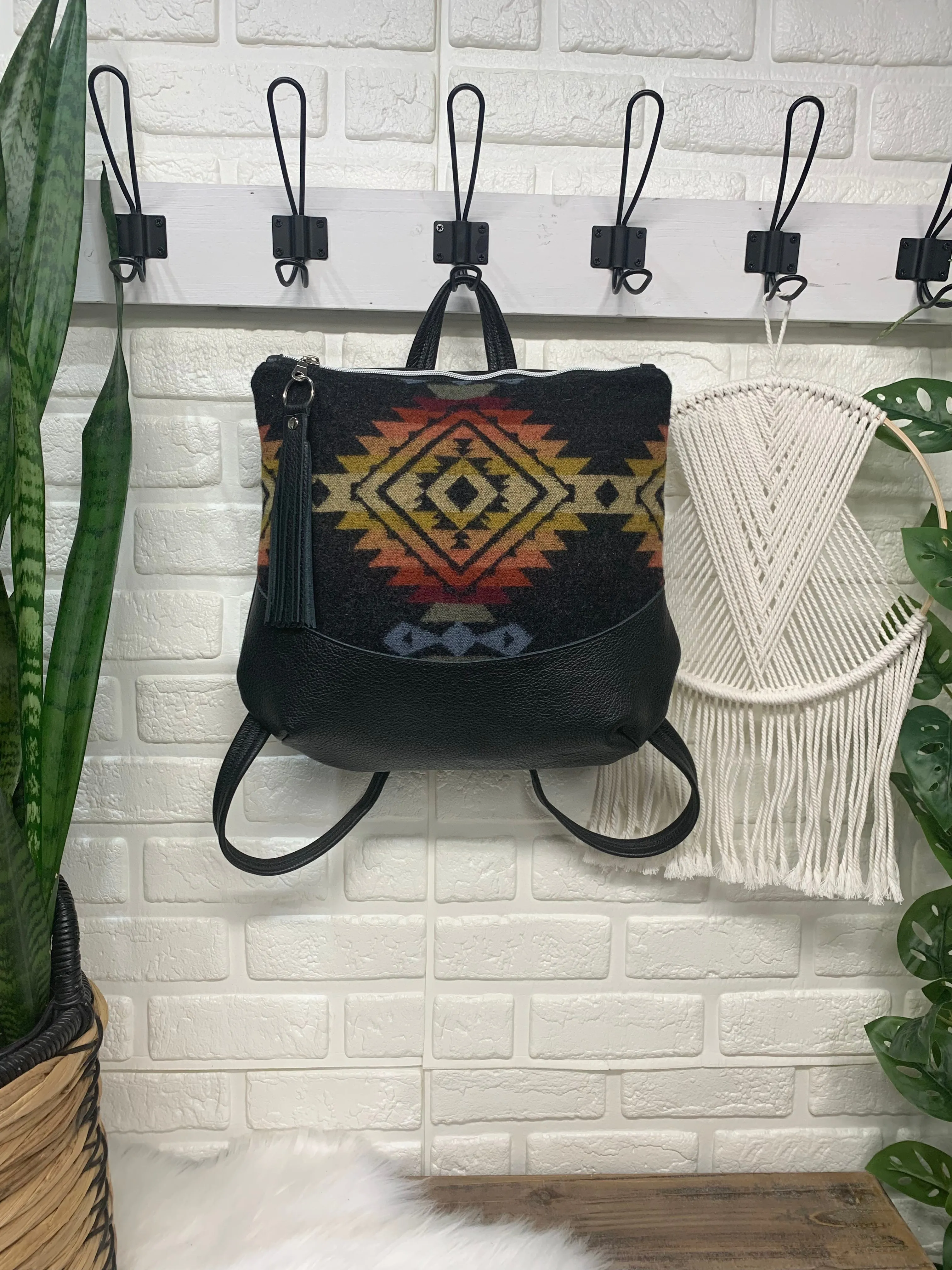 Pearl Backpack wool and black genuine leather, Pueblo Dwelling wool