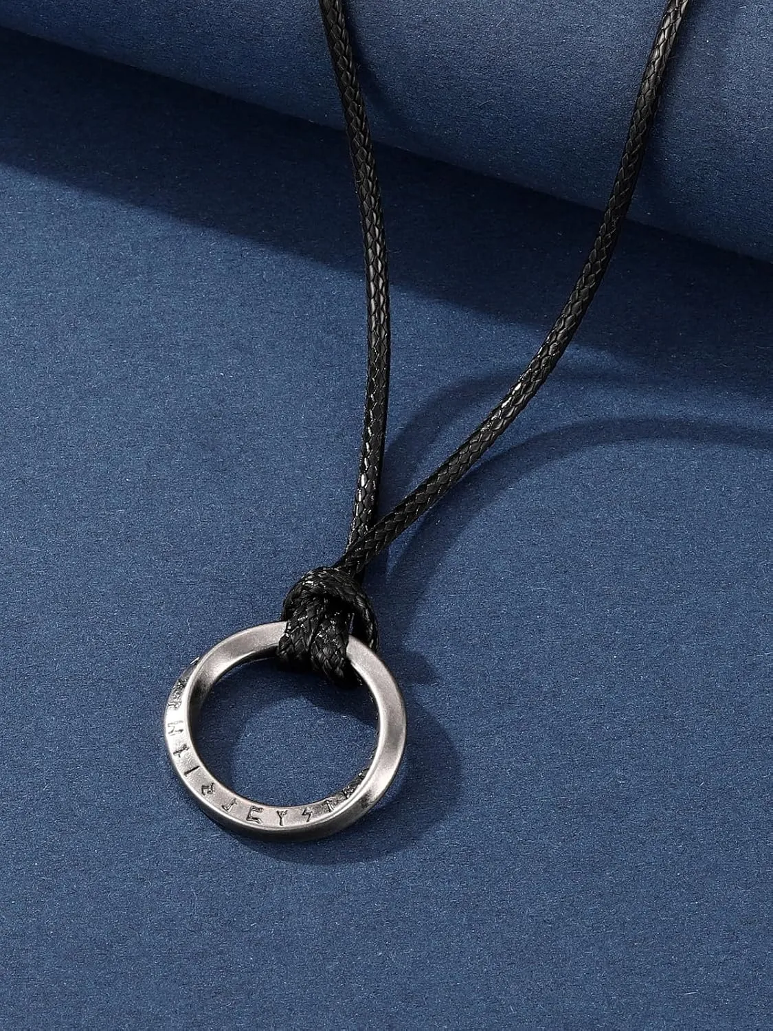 PESOENTH Mens Necklace,Viking Necklace Jewelry Gifts for Men,Norse Runes Stainless Steel Leather Necklace For Dad Fathers Day Boyfriend Husband Birthday Men's Gifts