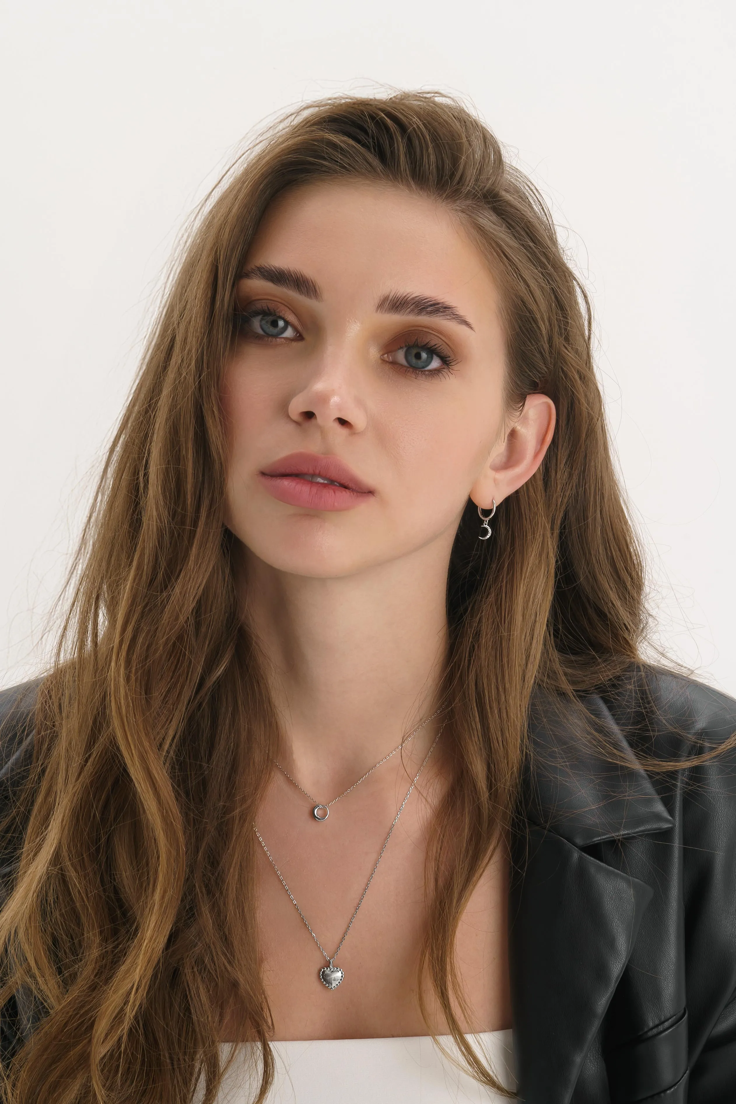 Rose Gold Dainty Circle Necklace